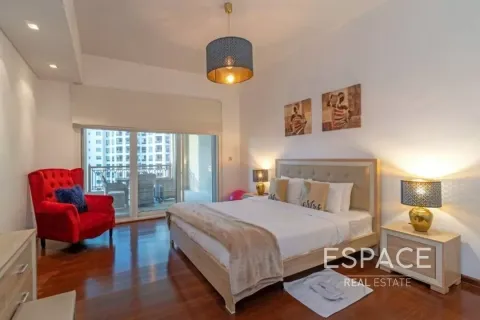 Appartement te huur in Palm Jumeirah, Dubai, VAE 2 slaapkamers, 161 vr.m., nr 650012 - foto 6