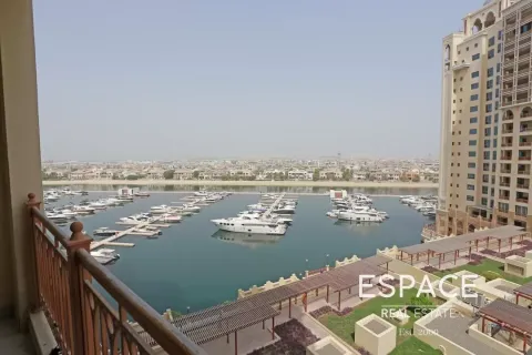 Appartement te huur in Palm Jumeirah, Dubai, VAE 2 slaapkamers, 161 vr.m., nr 650012 - foto 9