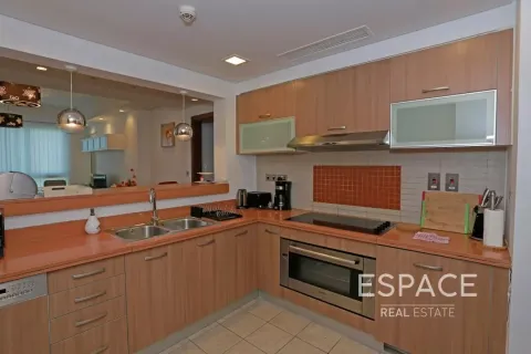 Appartement te huur in Palm Jumeirah, Dubai, VAE 2 slaapkamers, 161 vr.m., nr 650012 - foto 4