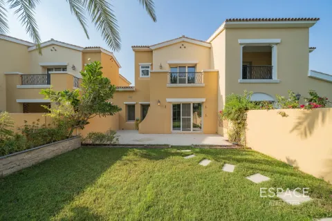 Vila v Arabian Ranches, Dubai, SAE 2 ložnice, 175 m² Č.: 650011 - fotografie 1
