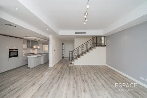 Vila v Arabian Ranches, Dubai, SAE 2 ložnice, 175 m² Č.: 650011 - fotografie 3