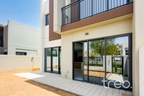 Townhouse di Dubai Land, Dubai, UEA 4 kamar tidur, 216.37 m2 nomor 755509 - foto 2
