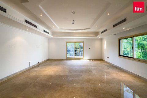 Villa itt: Dubai, EAE, 5 hálószoba, 1488 m², azonosító: 711636 - fénykép 8