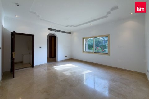 Villa itt: Dubai, EAE, 5 hálószoba, 1488 m², azonosító: 711636 - fénykép 11