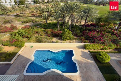 Villa itt: Dubai, EAE, 5 hálószoba, 1488 m², azonosító: 711636 - fénykép 22