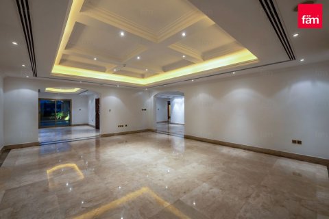 Villa itt: Dubai, EAE, 5 hálószoba, 1488 m², azonosító: 711636 - fénykép 12
