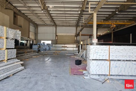 Armazém para arrendamento em Jebel Ali, Dubai, EAU 980.1 m2 № 679752 - foto 2