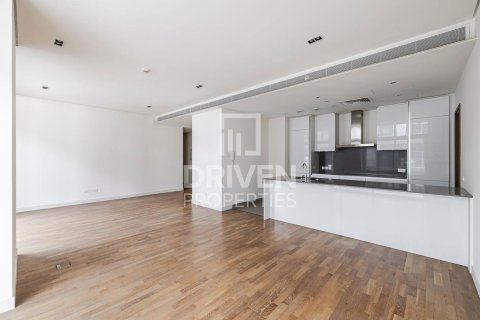 Huoneisto City Walk, Dubai, Arabiemiraatit 2 makuuhuonetta, 163.04 m2 № 742714 - kuva 7
