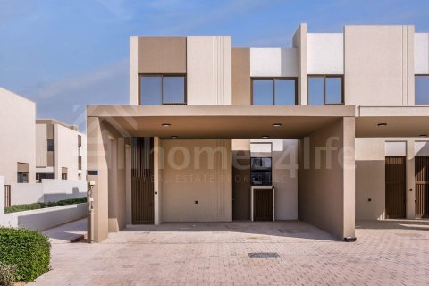 تاون هاوس للبيع في Dubai Land، دبي، الإمارات العربية المتحدة 4 غرفة نوم ، 217 متر مربع ، رقم 726952 - صورة 28