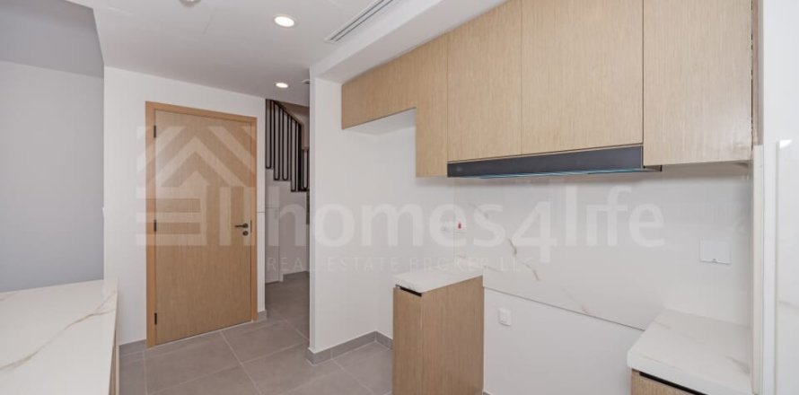 تاون هاوس في Dubai Land، دبي 4 غرفة نوم ، 217 متر مربع . ر قم 726952