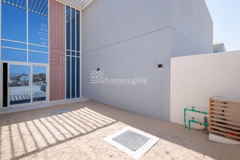 Maison de ville à louer à Rukan, Dubai, EAU 2 chambres, 96 m2 № 726948 - photo 4