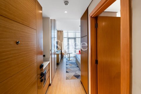 Apartment in Jumeirah Village Triangle, Dubai, UAE 1 room, 33 sq.m. № 638974 - photo 2