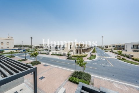 Kamienica do wynajęcia w Arabian Ranches 2, Dubai, ZEA 3 sypialnie, 147.80867300 mkw., nr 737373 - zdjęcie 2