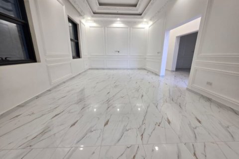 Nadd Al Sheba, Dubai, UAE의 임대용 빌라 침실 5개, 930제곱미터 번호 715186 - 사진 12