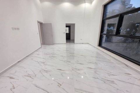 Nadd Al Sheba, Dubai, UAE의 임대용 빌라 침실 5개, 930제곱미터 번호 715186 - 사진 4