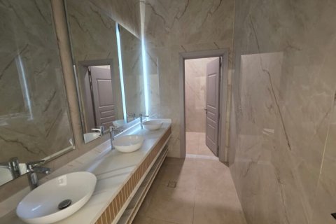Nadd Al Sheba, Dubai, UAE의 임대용 빌라 침실 5개, 930제곱미터 번호 715186 - 사진 23