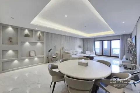 Снять в аренду квартиру в Пальма Джумейра, Дубай, ОАЭ 2 спальни, 177м2, № 661304 - фото 8