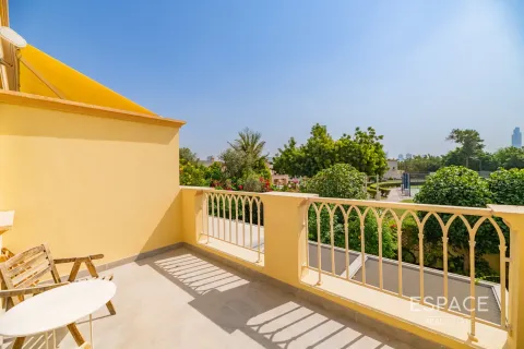 Villa uthyres i The Springs, Dubai, UAE 4 sovrum, 255 kvm Nr. 661303 - fotografi 14