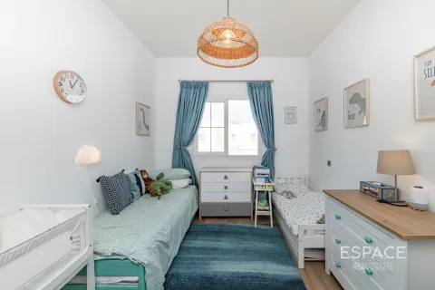 Villa uthyres i The Springs, Dubai, UAE 4 sovrum, 255 kvm Nr. 661303 - fotografi 10