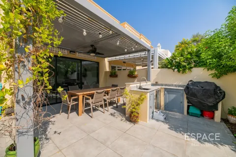 Villa uthyres i The Springs, Dubai, UAE 4 sovrum, 255 kvm Nr. 661303 - fotografi 15