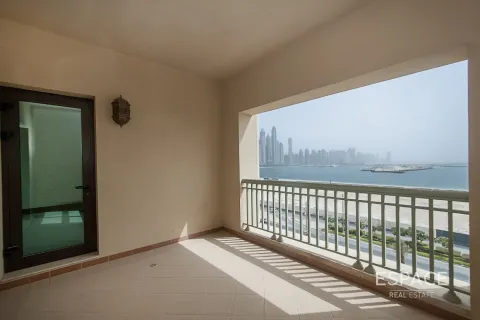 Apartman u gradu Palm Jumeirah, Dubai, UAE 2 spavaće sobe, 175 m2 Br. 661307 - Slika 10