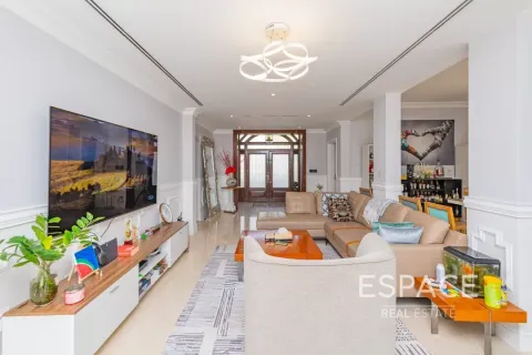 וילה להשכרה ב Meadows, Dubai, איחוד האמירויות  5 חדרי שינה, 343 מ"ר, מספר 661301 - תמונה 4