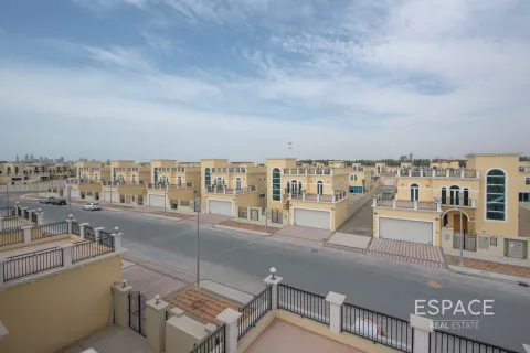 Jumeirah Park、Dubai、UAE にあるヴィラの賃貸物件 4ベッドルーム、325 m2、No661305 - 写真 10