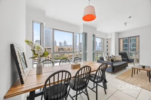 Apartament do wynajęcia w Downtown Dubai (Downtown Burj Dubai), Dubai, ZEA 2 sypialnie, 122 mkw., nr 650310 - zdjęcie 2