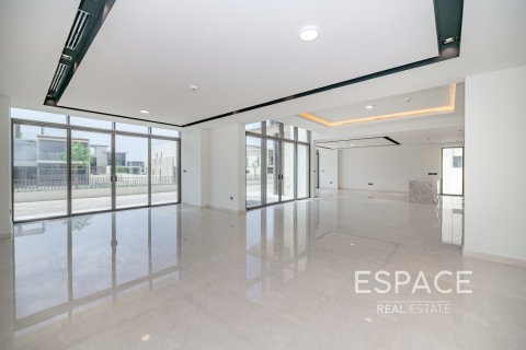 Huvila Dubai Hills Estate, Arabiemiraatit 5 makuuhuonetta, 569 m2 № 650309 - kuva 1