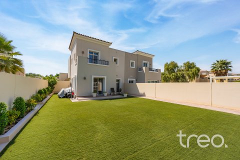 Villa à vendre à  Arabian Ranches, Dubai, EAU 3 chambres, 341.33 m2 № 733149 - photo 2