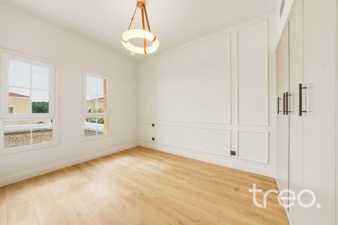 Villa te koop in Arabian Ranches, Dubai, VAE 4 slaapkamers, 236.07 vr.m., nr 733151 - foto 11