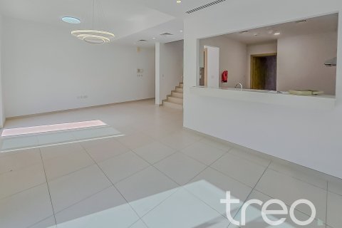 Üürile anda ridamaja asukohaga Dubai, AÜE: 3 magamistoaga, 15.33 m² Nr 741175 - pilt 2