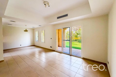 Villa itt: Arabian Ranches, Dubai, EAE, 2 hálószoba, 175.49 m², azonosító: 755526 - fénykép 3
