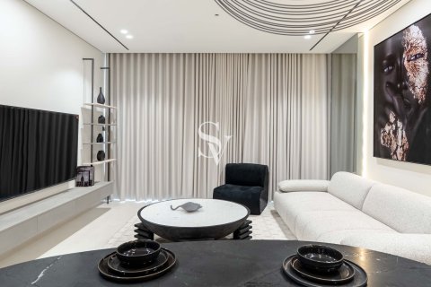 Apartment in Dubai Land, UAE 2 bedrooms, 329 sq.m. № 709530 - photo 2