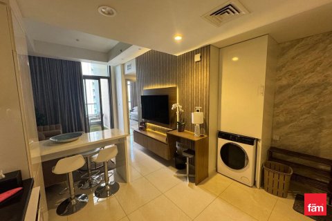 Apartmen di Business Bay, Dubai, UAE 2 bilik tidur, 75.2 meter persegi № 638439 - foto 2