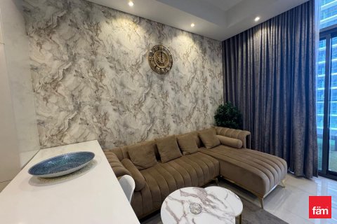 Apartmen di Business Bay, Dubai, UAE 2 bilik tidur, 75.2 meter persegi № 638439 - foto 4