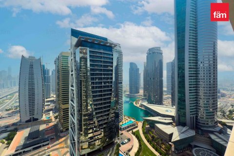 Dubai, UAE의 임대용 아파트 침실 3개, 176.2제곱미터 번호 638438 - 사진 1