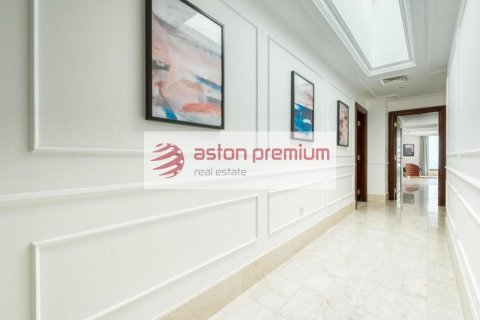 דירה להשכרה ב Jumeirah Beach Residence, Dubai, איחוד האמירויות 4 חדרי שינה, 548.4 מ"ר, מספר 670354 - תמונה 9