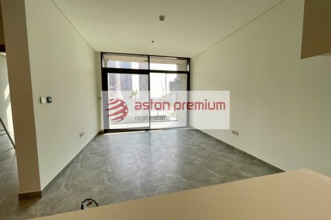 Apartamento en alquiler en Business Bay, Dubai, EAU 1 dormitorio, 62.4 m2 № 670356 - foto 2