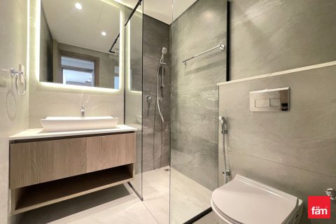 Apartment in Dubai Studio City, UAE 1 bedroom, 69 sq.m. № 689035 - photo 8