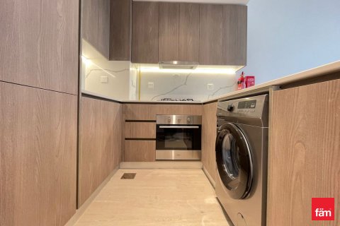 Apartment in Dubai Studio City, UAE 1 bedroom, 69 sq.m. № 689035 - photo 7