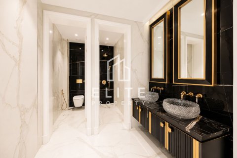 Вилла DAMAC Hills (Akoya by DAMAC), Дубай, БАӘ-да 6 жатын бөлмелер, 1068 м² № 759957 - фото 15