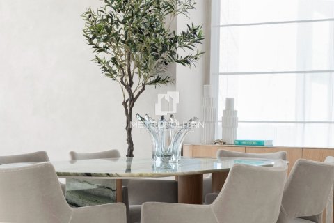 Lägenhet uthyres i Al Wasl, Dubai, UAE 3 sovrum, 174 kvm Nr. 665077 - fotografi 16