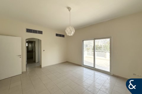 Meadows, Dubai, BAE’de kiralık villa 4 yatak odası, 540 m&sup2; No 668562 - fotoğraf 8