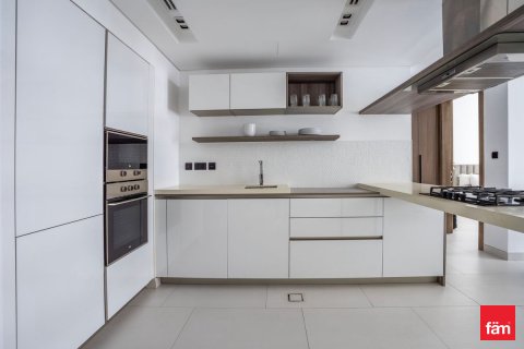 Apartment til leje i Palm Jumeirah, Dubai, UAE 1 soveværelse, 82.5 kvm № 705724 - foto 13