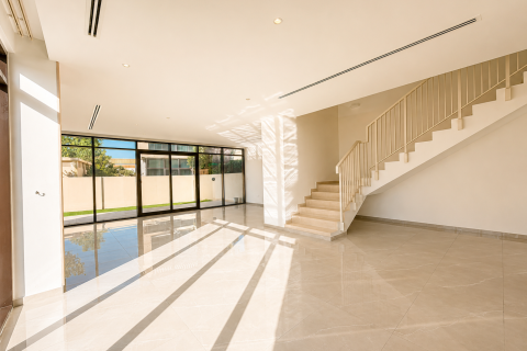 Casa urbana para venda em DAMAC Hills (Akoya by DAMAC), Dubai, EAU 4 quartos, 477.52 m2 № 758798 - foto 17