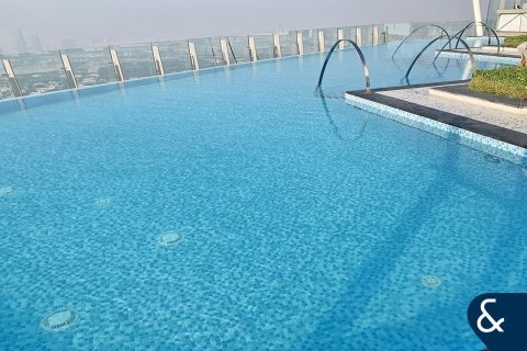 Apartman u Business Bay, Dubai, UAE 1 spavaća soba, 104 m2 Br. 668250 - fotografija 1