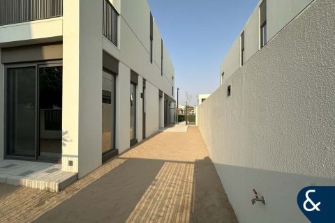 Vila di Tilal Al Ghaf, Dubai, UEA 4 kamar tidur, 230 m2 nomor 668251 - foto 13