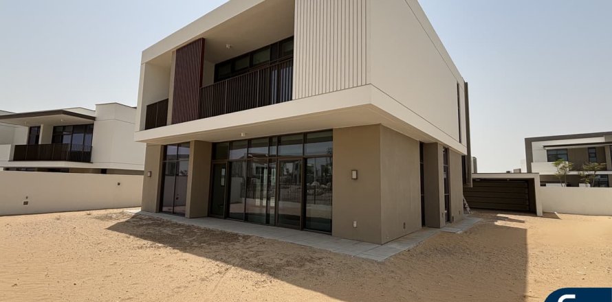 Al Furjan, Dubai, BAE’de вилла 5 yatak odası, 715 m&sup2; No 668254