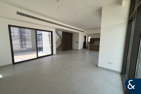 Villa til leie i Al Furjan, Dubai, Emiratene 5 soverom, 715 kvm Nr. 668254 - Foto 3